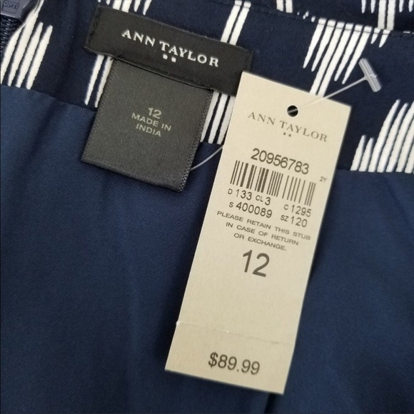 Ann Taylor Navy/White Aztec Pattern Pencil Skirt - Picture 5 of 5